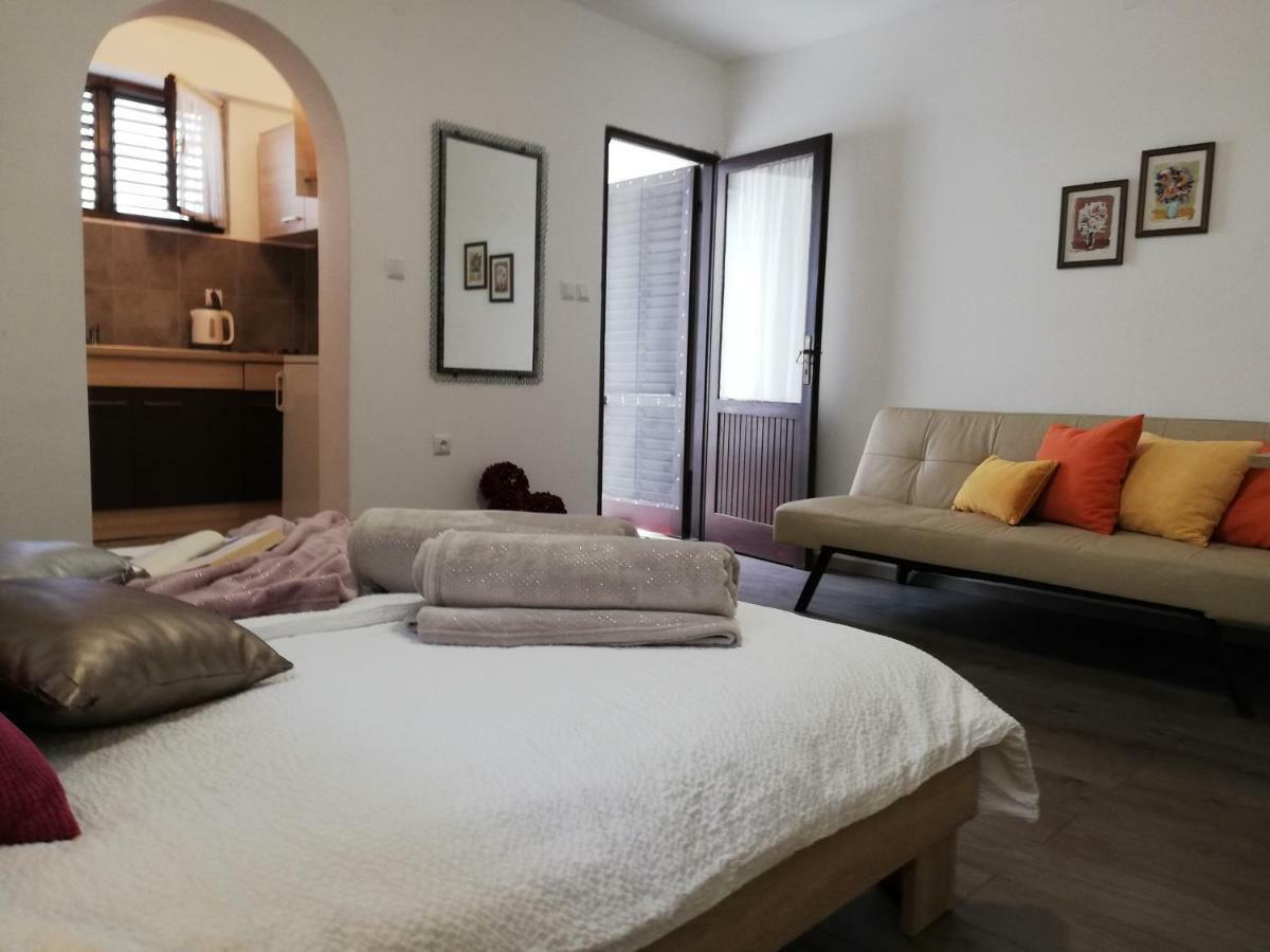 Apartments 4U 오미살즈 외부 사진