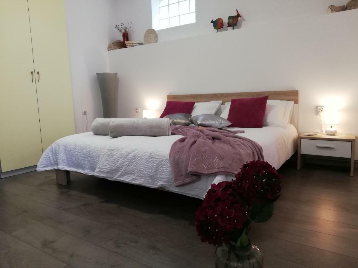 Apartments 4U 오미살즈 외부 사진